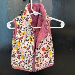 Patagonia kids reversible vest.  Size 18mos/2T